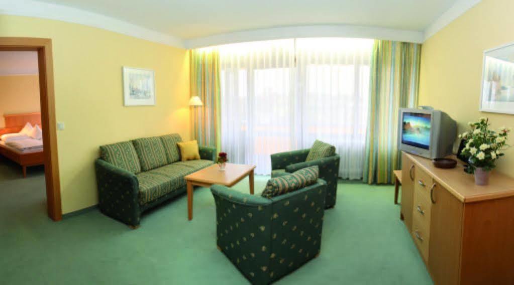 Appartment Hotel Victoria Бад-Фюссинг Экстерьер фото