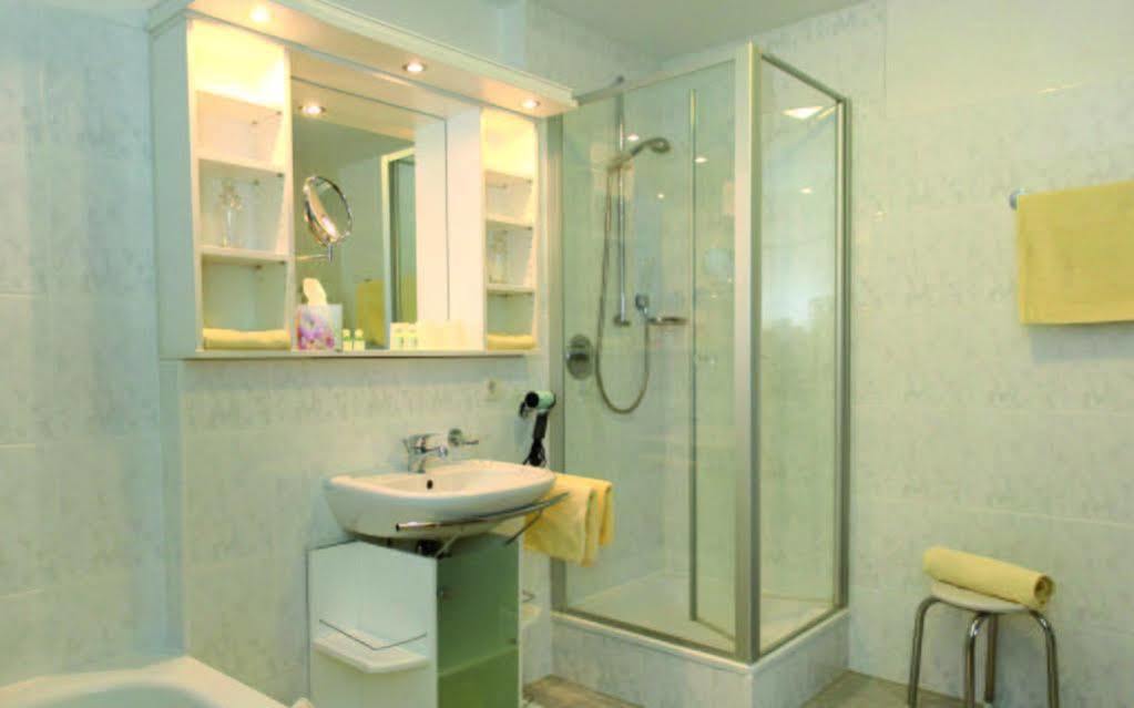 Appartment Hotel Victoria Бад-Фюссинг Экстерьер фото